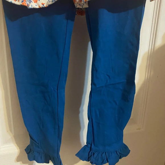 New Pumpkin Outfit - Picture 7 of 9